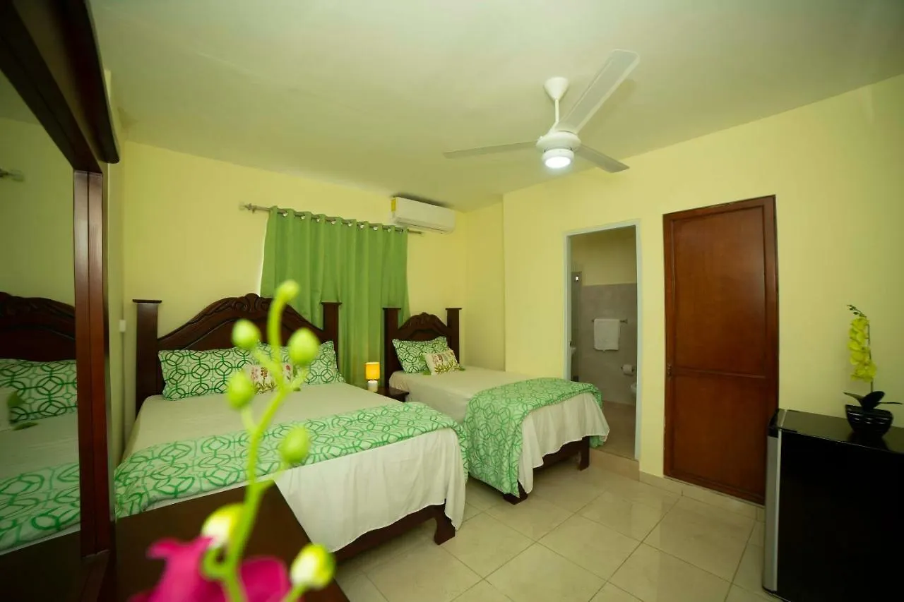 Hostel Hotel Enrique I Santo Domingo